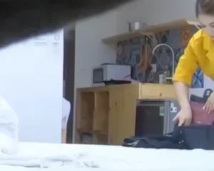 Ký sự check hàng em gái nhìn rất sang phục vụ khách tận tình và hết mình | VIET69